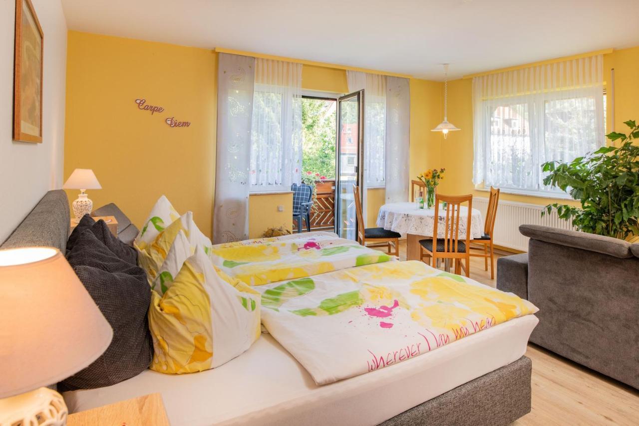 Gaestehaus Regina รูห์ลา ภายนอก รูปภาพ
